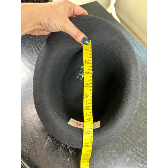 Vintage- Wool-  Feather - Bowler Hat- Doeskin Michelle- made in USA chic - Picture 6 of 9